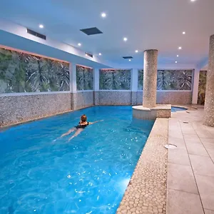 Urban & - Bw Signature Collection Hotel